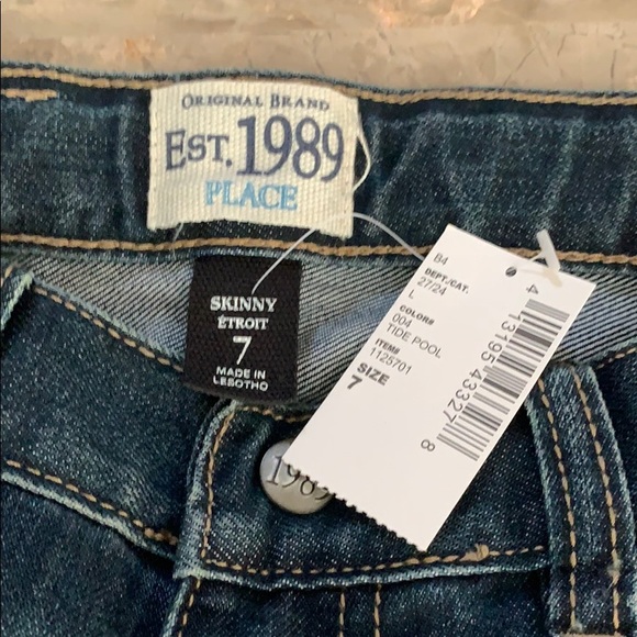 Children’s place boys jeans - Picture 2 of 4
